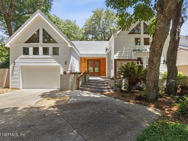 22 BELTED KINGFISHER Road, Fernandina Beach, FL 32034