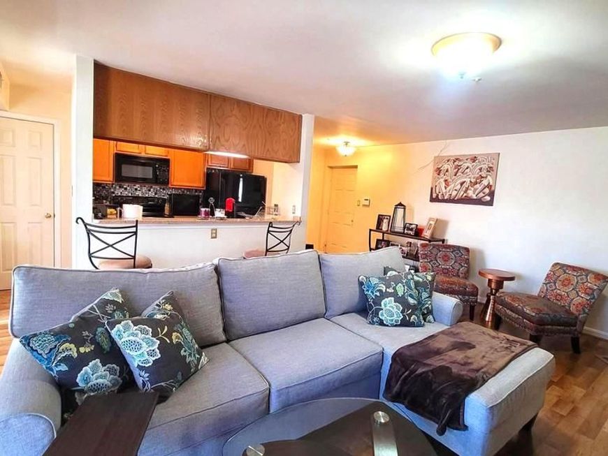 2061 Alice Avenue, Unit 2061-303, Oxon Hill, MD 20745 Main Photo