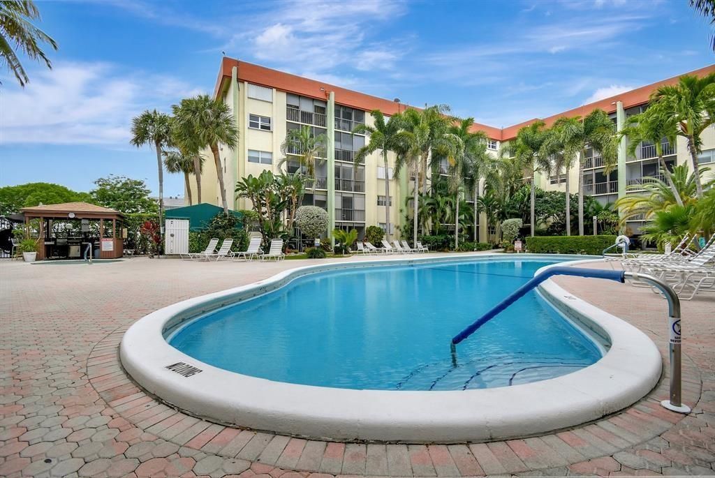 5300 NE 24 Terrace, Unit 512, Fort Lauderdale, FL 33308 Photo