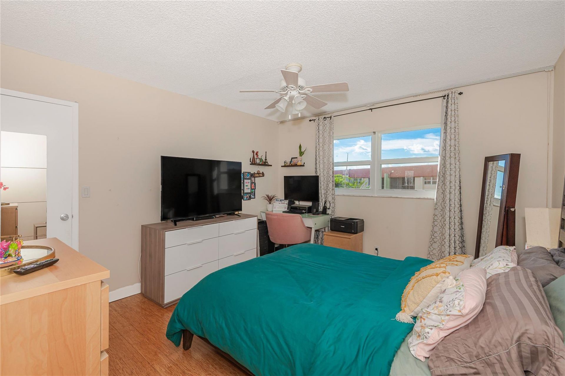 5300 NE 24 Terrace, Unit 512, Fort Lauderdale, FL 33308 Photo