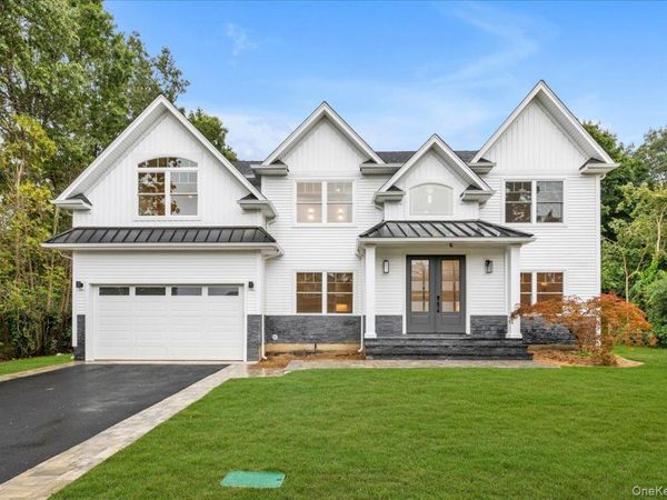 69 Calvin Avenue, Syosset, NY 11791