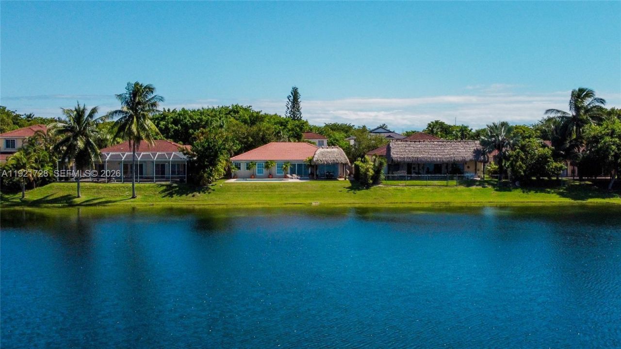 21320 SW 92nd Ave, Cutler Bay, FL 33189 Photo