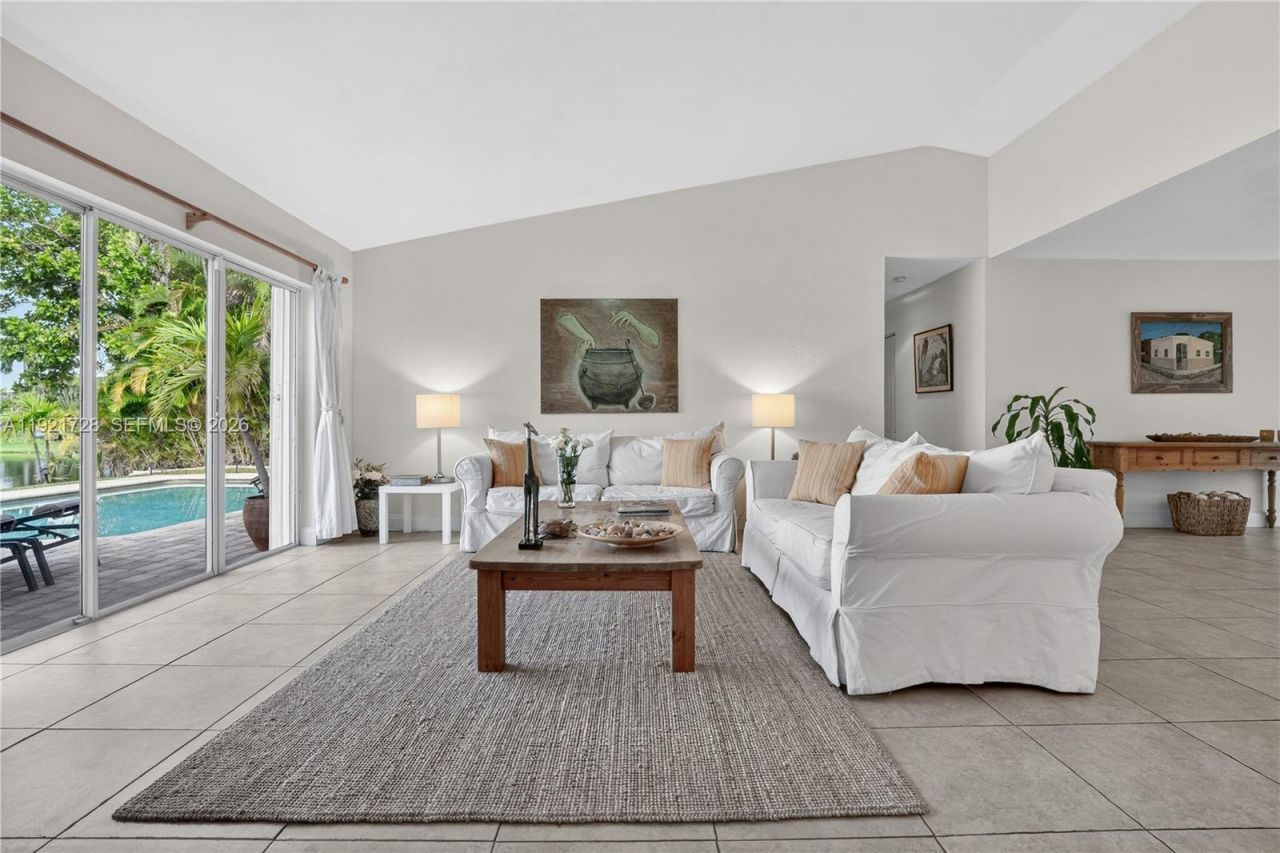 21320 SW 92nd Ave, Cutler Bay, FL 33189 Photo