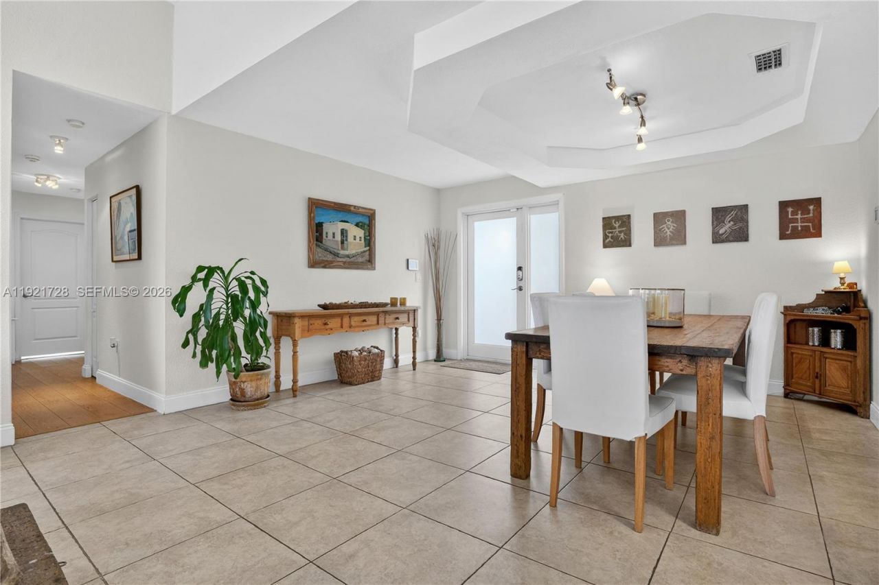 21320 SW 92nd Ave, Cutler Bay, FL 33189 Photo