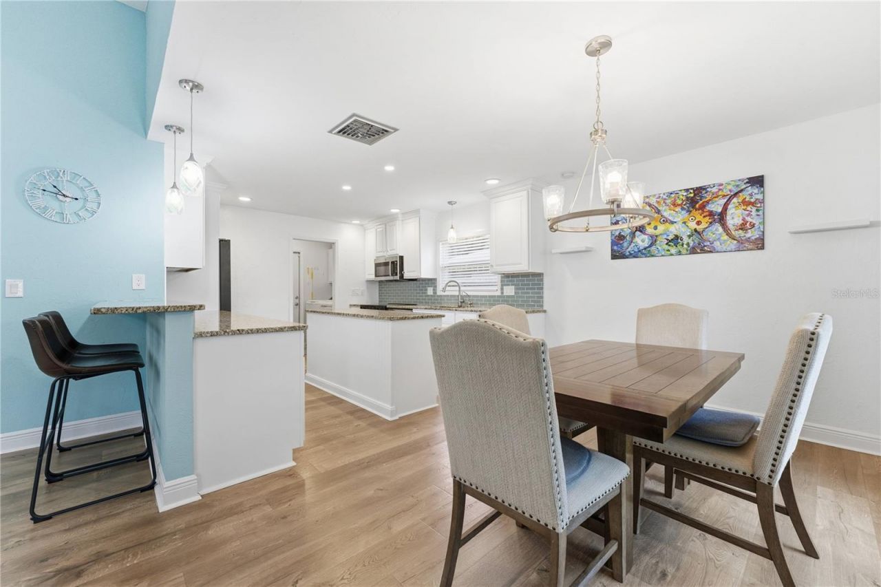 4124 Pinar Drive, Bradenton, FL 34210 Photo