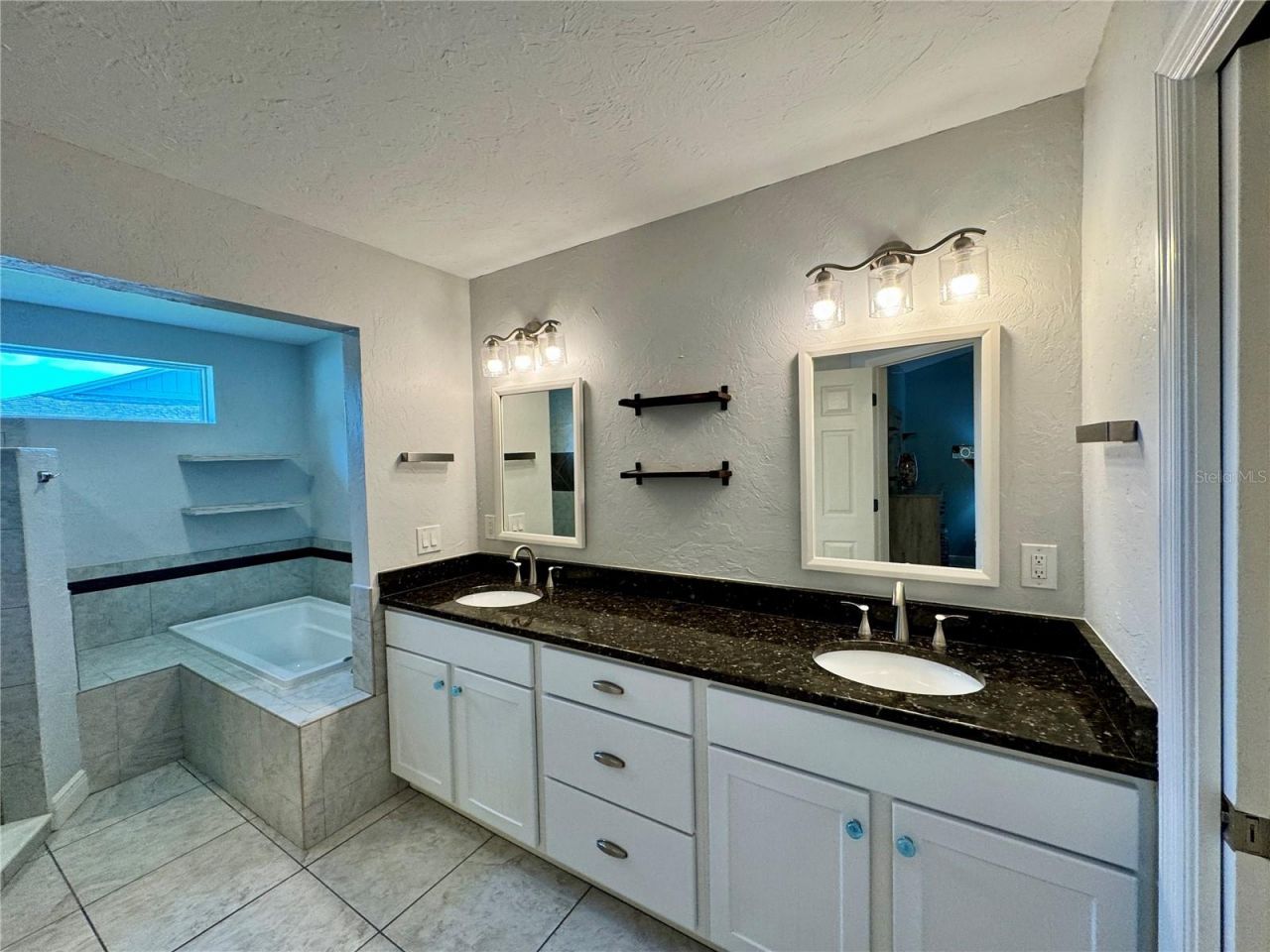 4124 Pinar Drive, Bradenton, FL 34210 Photo