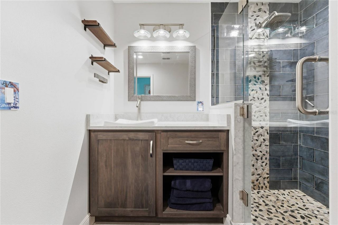 4124 Pinar Drive, Bradenton, FL 34210 Photo