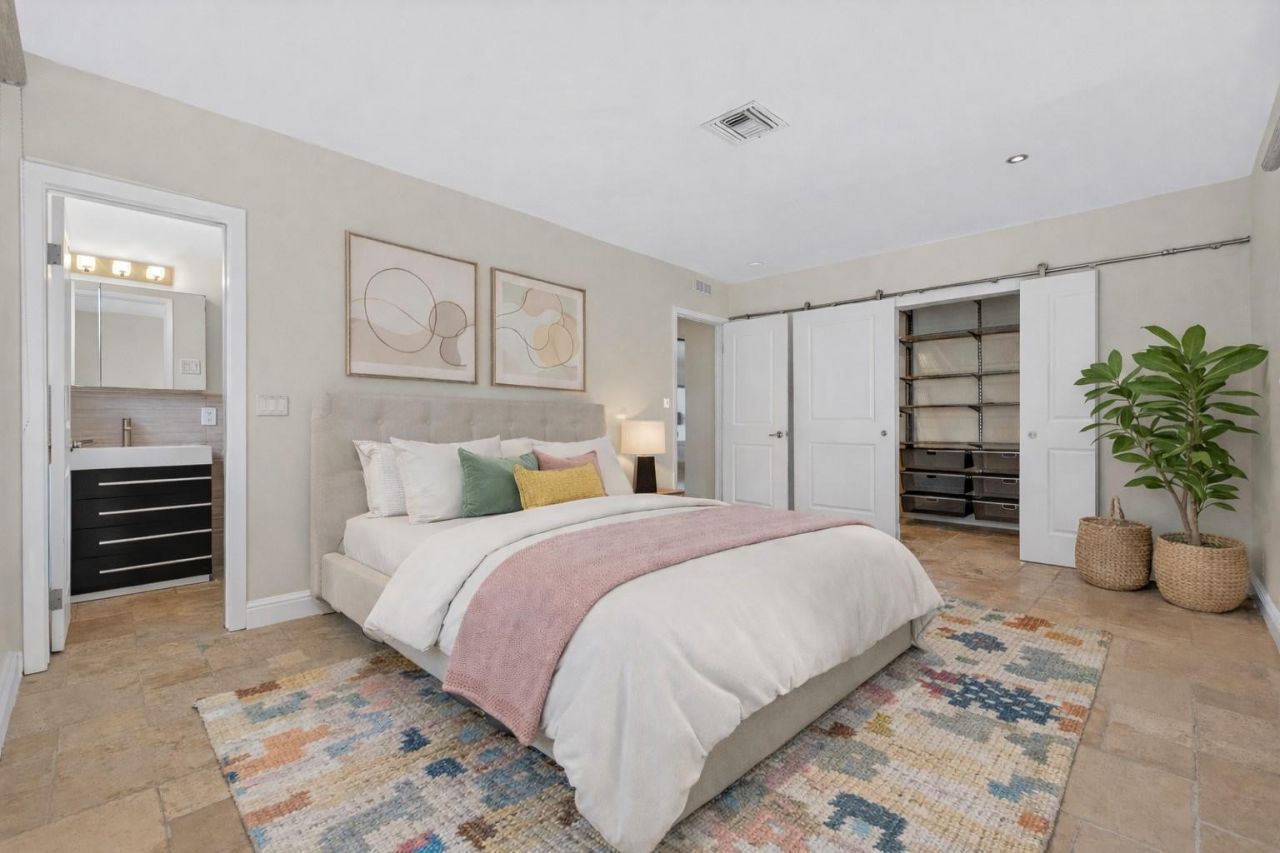 2110 NE 56th Street, Fort Lauderdale, FL 33308 Photo