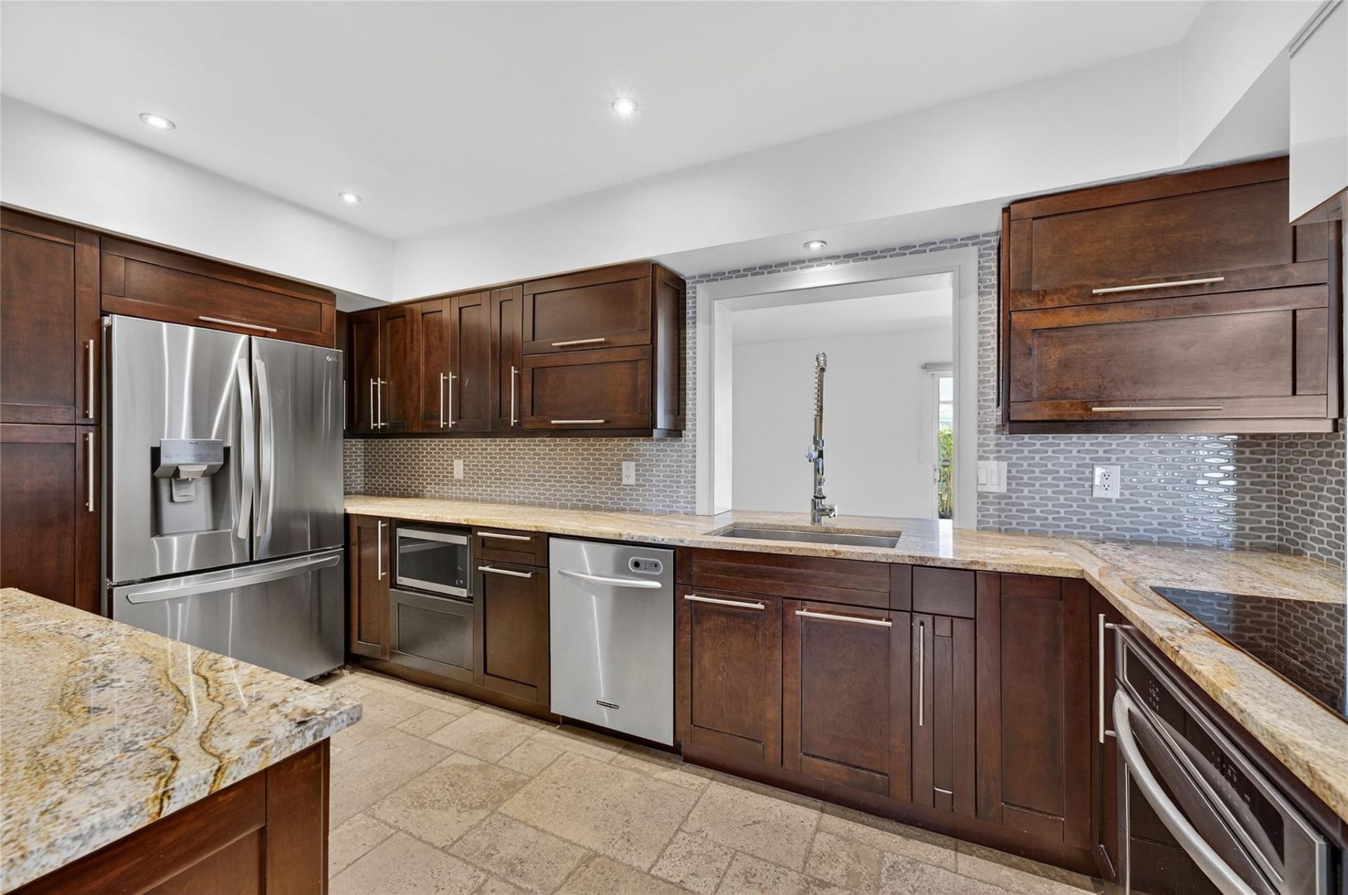 2110 NE 56th Street, Fort Lauderdale, FL 33308 Photo