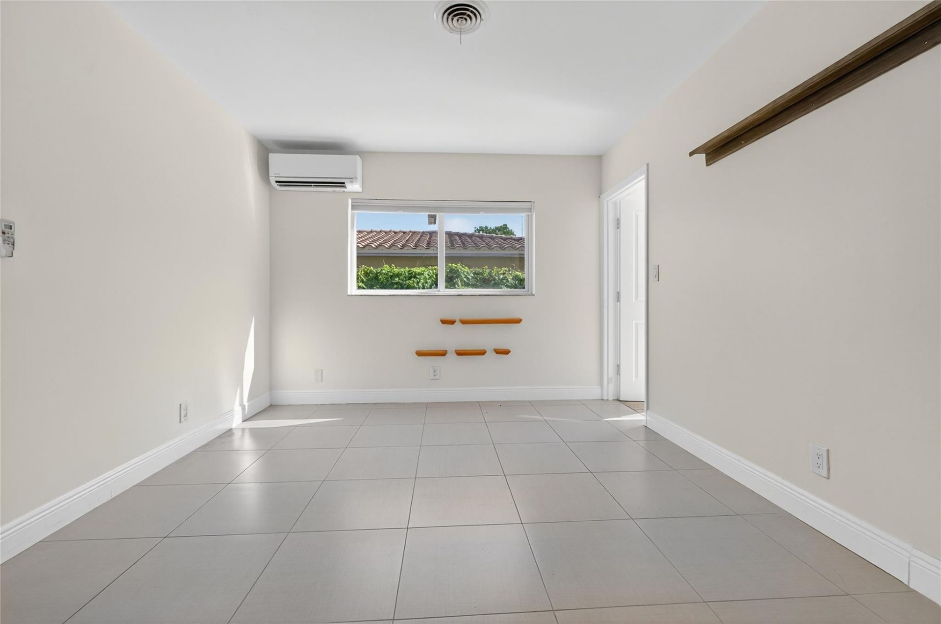 2110 NE 56th Street, Fort Lauderdale, FL 33308 Photo