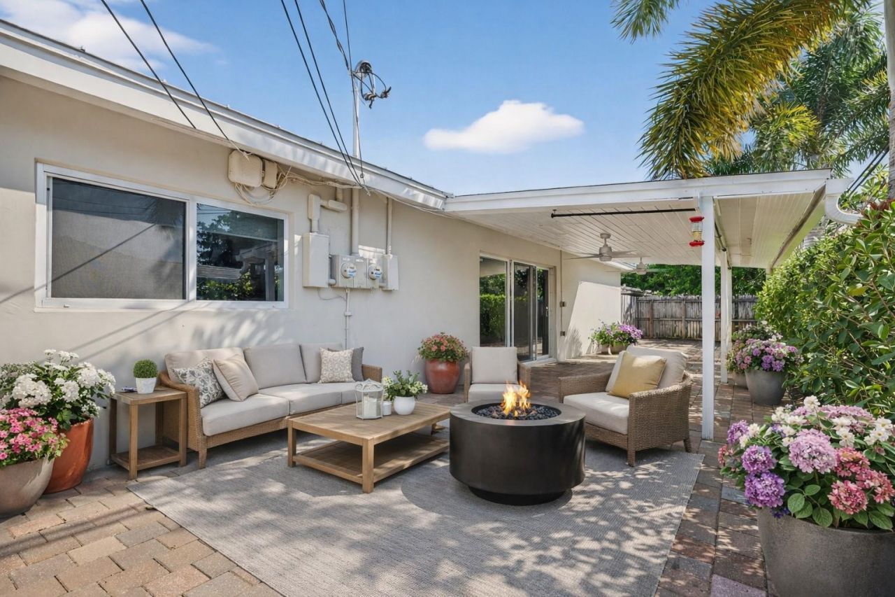 2110 NE 56th Street, Fort Lauderdale, FL 33308 Photo