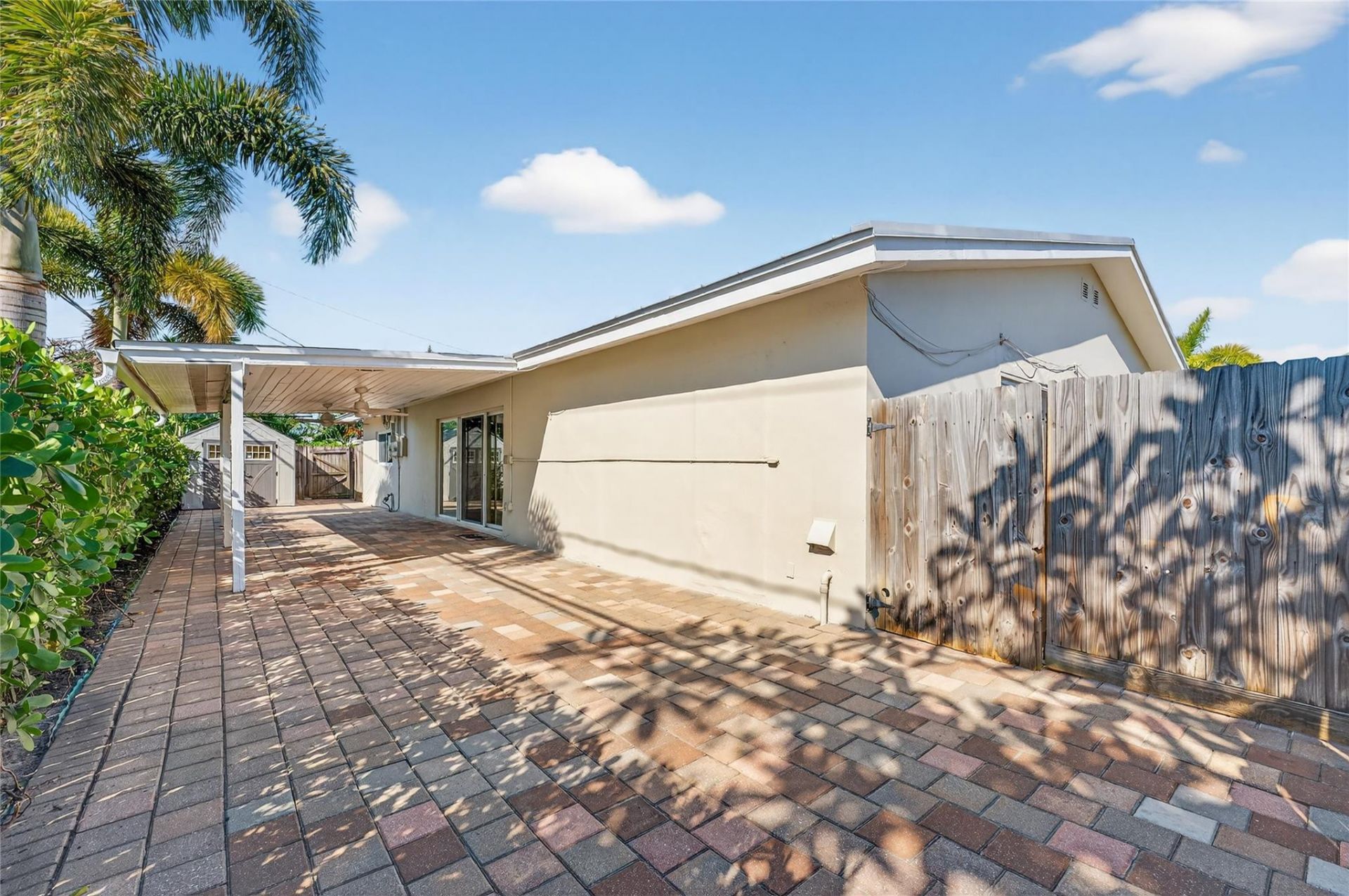 2110 NE 56th Street, Fort Lauderdale, FL 33308 Photo