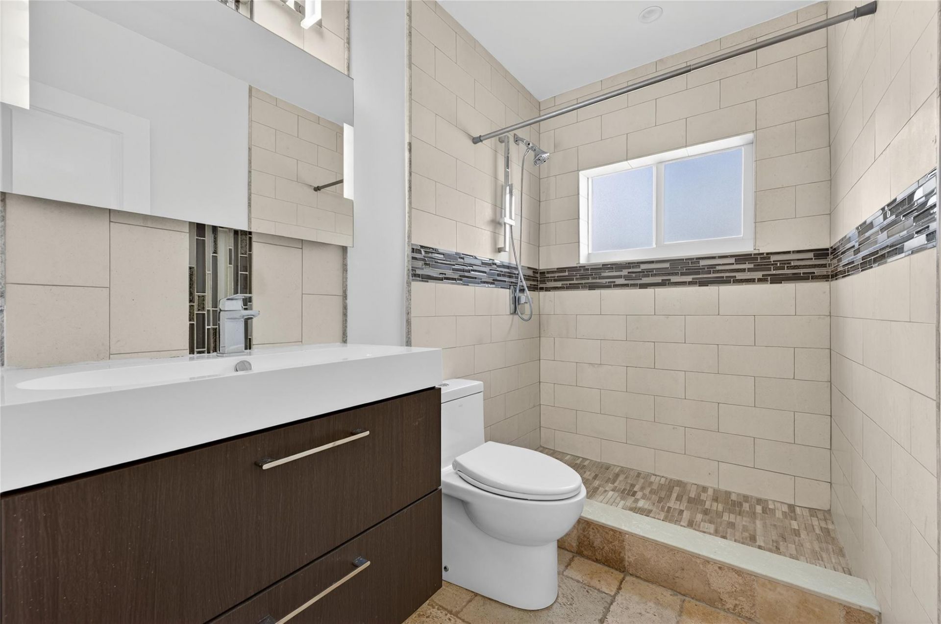 2110 NE 56th Street, Fort Lauderdale, FL 33308 Photo