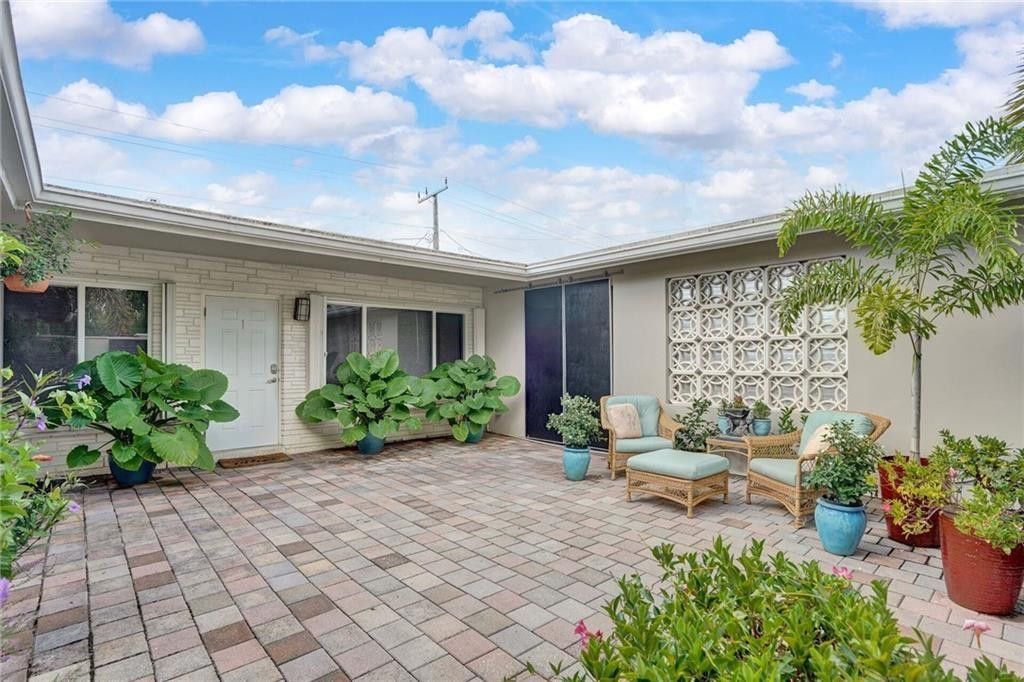 2110 NE 56 Street, Fort Lauderdale, FL 33308 Photo