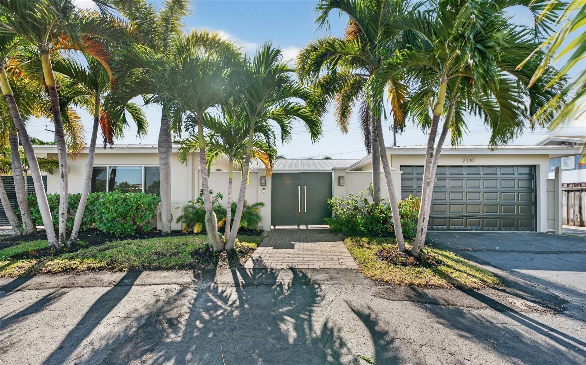 2110 NE 56th Street, Fort Lauderdale, FL 33308 Photo