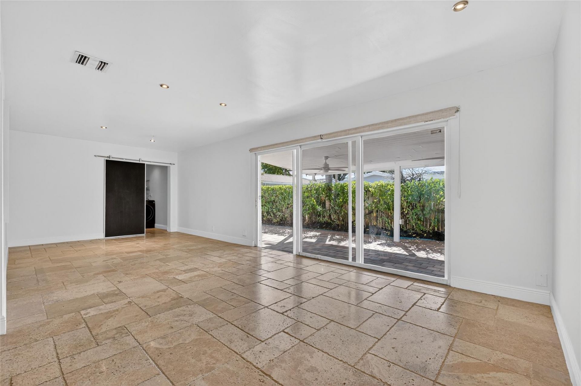 2110 NE 56th Street, Fort Lauderdale, FL 33308 Photo