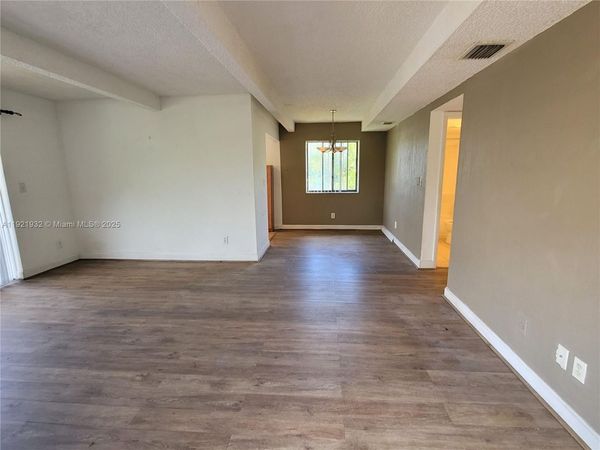 1245 S Flagler Ave, Unit 305, Pompano Beach, FL 33060