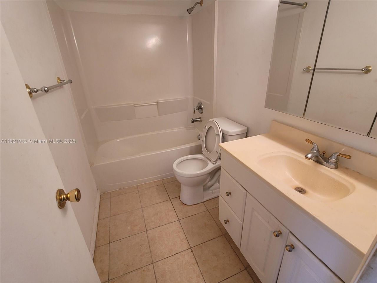 1245 S Flagler Ave, Unit 305, Pompano Beach, FL 33060 Photo