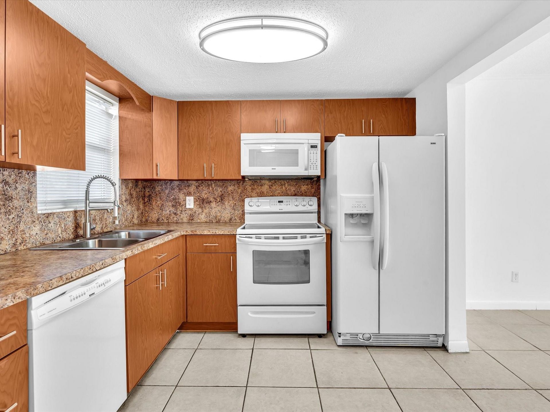 6650 Royal Palm Blvd, Unit 206C, Pompano Beach, FL 33063 Photo