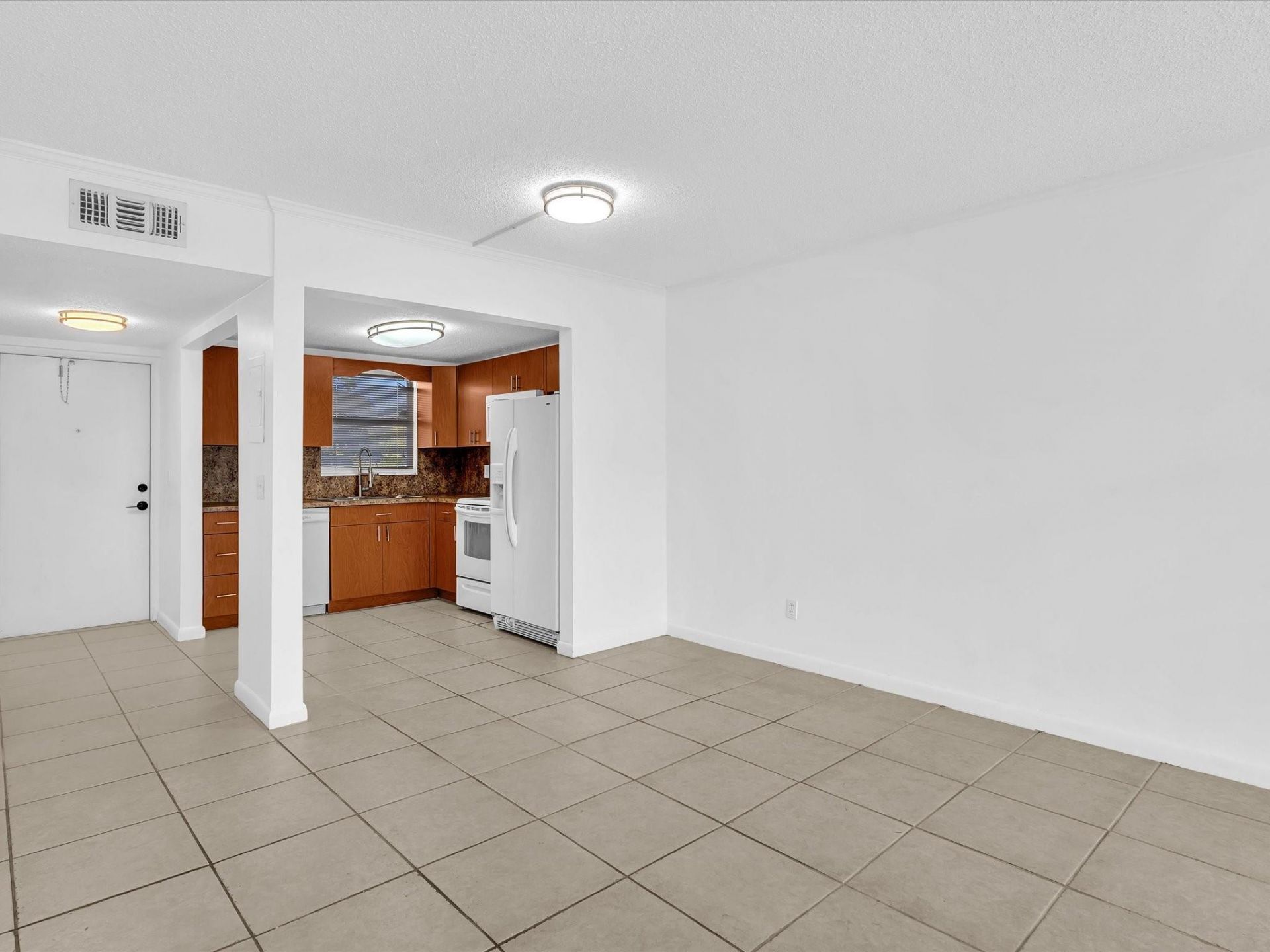 6650 Royal Palm Blvd, Unit 206C, Pompano Beach, FL 33063 Photo