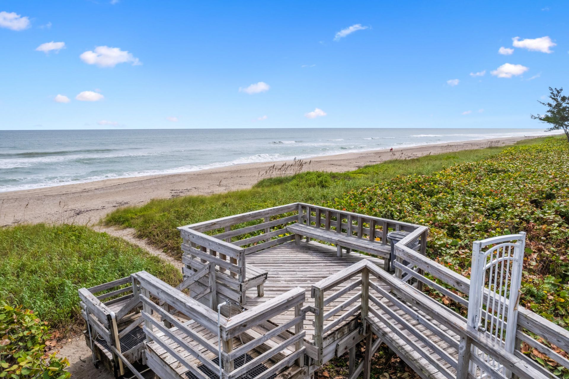 11000 S Ocean Drive, Unit 2-2, Jensen Beach, FL 34957 Photo