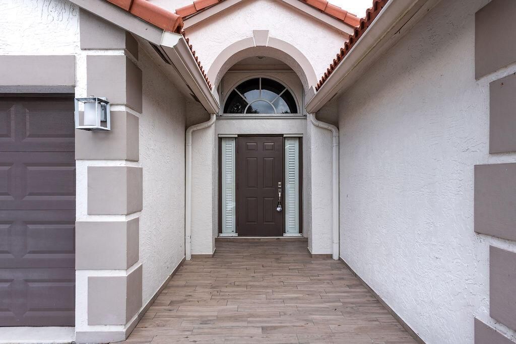 1975 Oak Berry Circle, Wellington, FL 33414 Photo