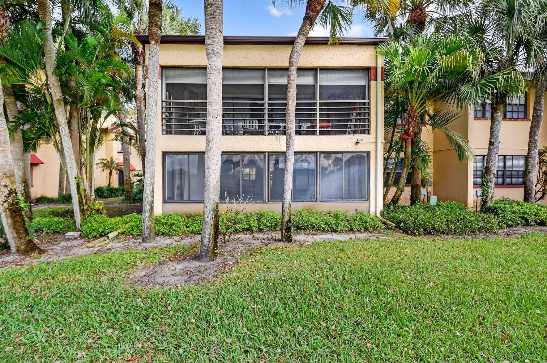 11281 Aspen Glen Drive, Unit 104, Boynton Beach, FL 33437 Photo