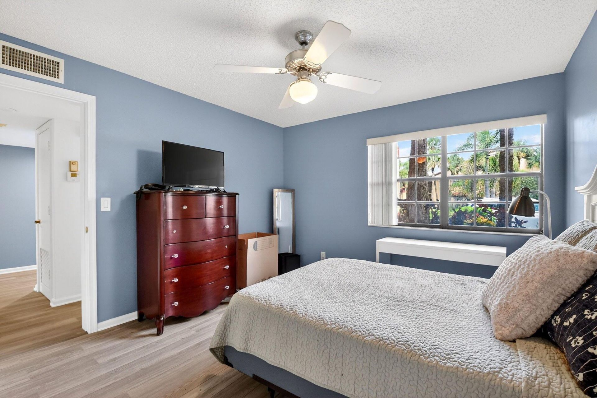 11281 Aspen Glen Drive, Unit 104, Boynton Beach, FL 33437 Photo