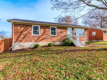 3668 King Arthur Drive, Lexington, KY 40517