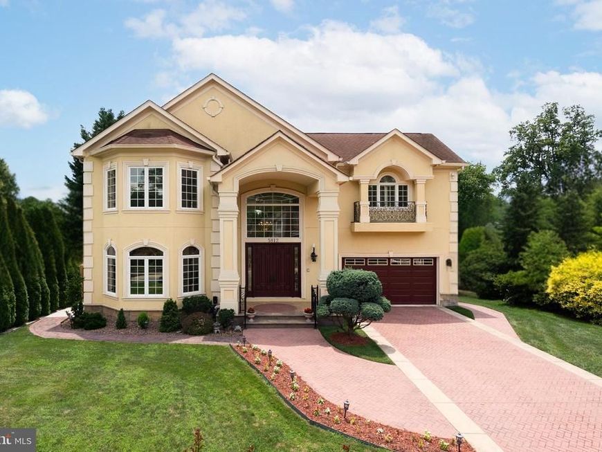 5812 Lone Oak Drive, Bethesda, MD 20814 Main Photo