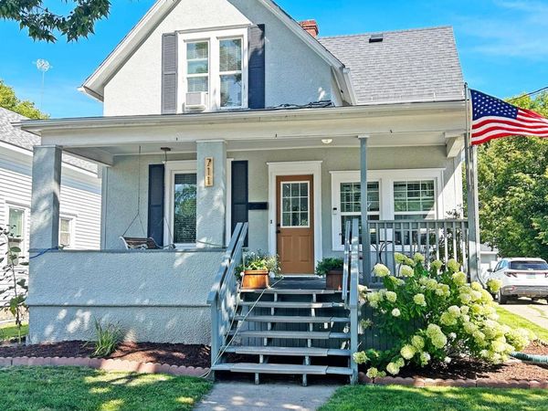 711 7th Avenue N, Fargo, ND 58102