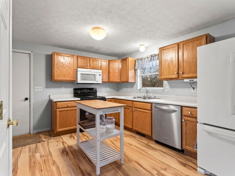 308 Lincoln Highway, Nevada, OH 44849 Photo 7