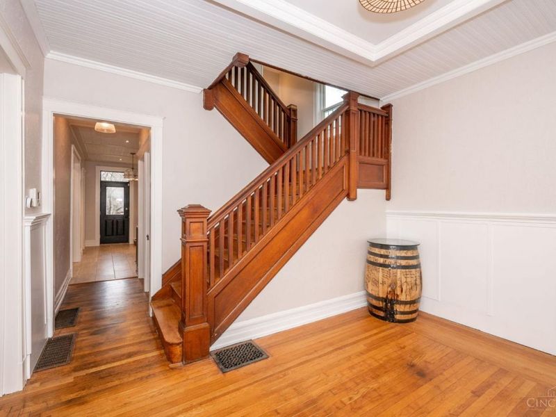 407 Purcell Avenue, Cincinnati, OH 45205 Photo 7