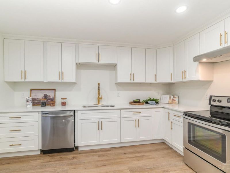 1100 Timberland Drive, Woodlawn, OH 45215 Photo 7