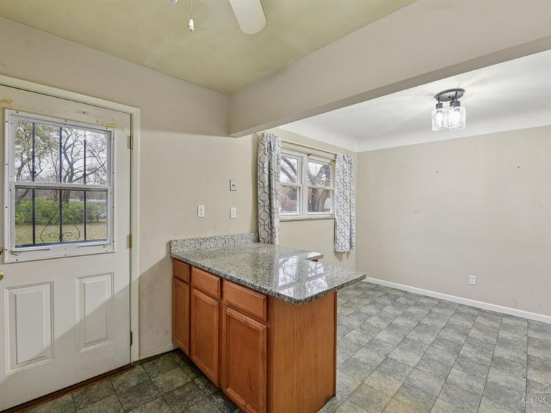 6629 Charann Lane, Springfield Twp., OH 45224 Photo 12
