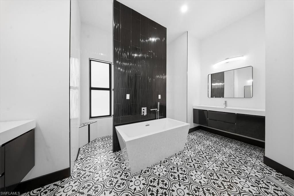 28033 Oak Ln, Bonita Springs, FL 34135 Photo