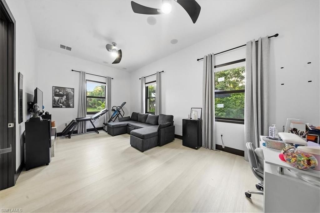 28033 Oak Ln, Bonita Springs, FL 34135 Photo