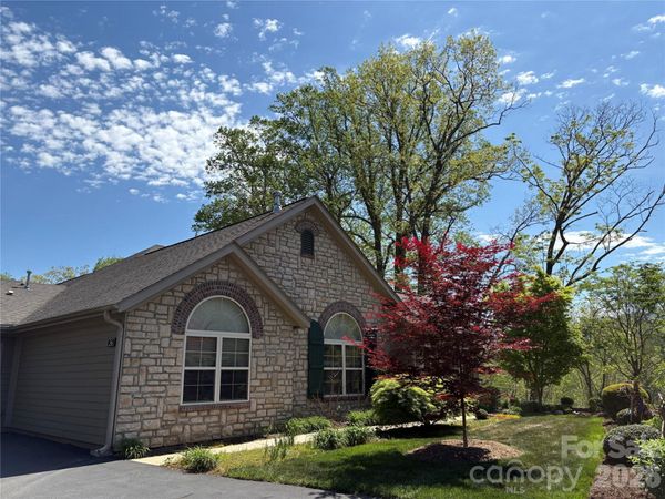 36 Craggy Vista Drive, Swannanoa, NC 28778