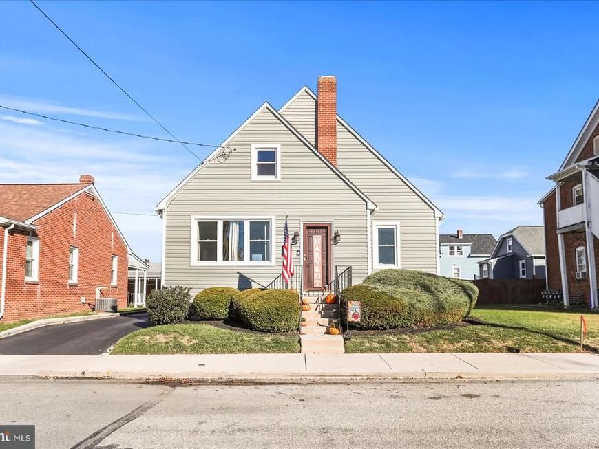 19 S 4th Street, Mc Sherrystown, PA 17344 Main Photo