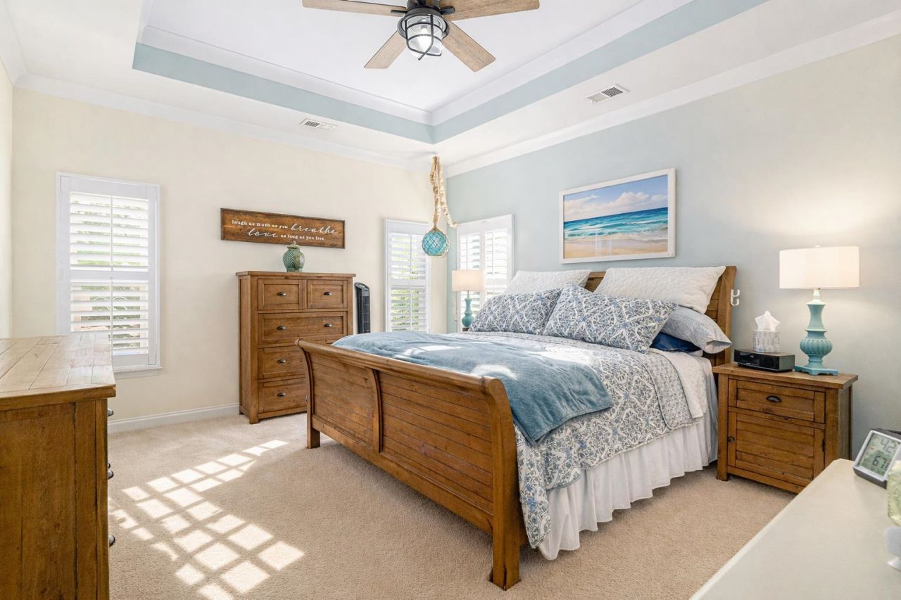 2480 Goldfinch Dr. Photo 15