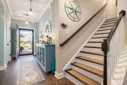 2480 Goldfinch Dr. photo 4