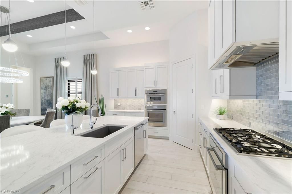 18488 Miromar Lakes Blvd W, Miromar Lakes, FL 33913 Photo