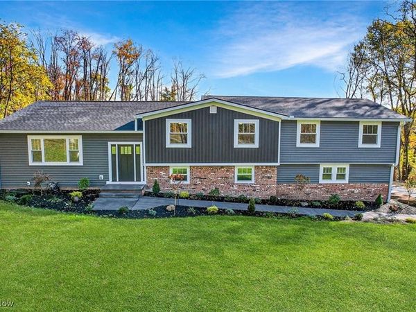 12005 Auburn Road, Chardon, OH 44024