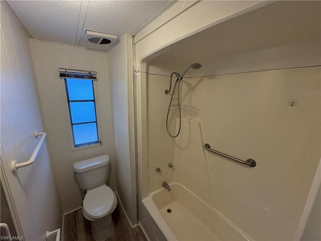 606 Pine Grove Ct, North Fort Myers, FL 33917 Photo