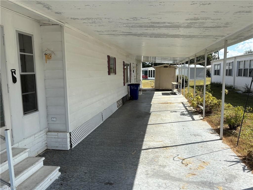 606 Pine Grove Ct, North Fort Myers, FL 33917 Photo