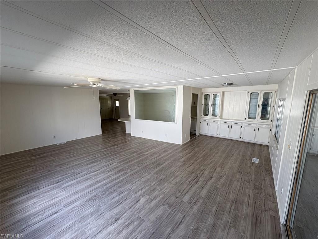 606 Pine Grove Ct, North Fort Myers, FL 33917 Photo