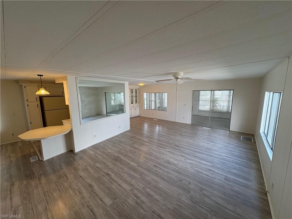 606 Pine Grove Ct, North Fort Myers, FL 33917 Photo