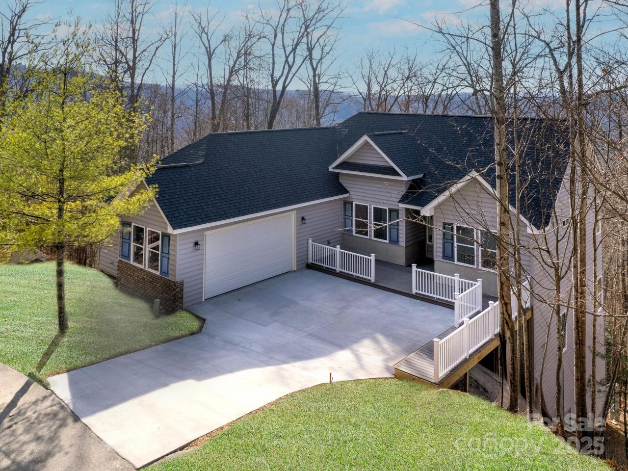 296 Carriage Summitt Way, Hendersonville, NC 28791 Main Photo