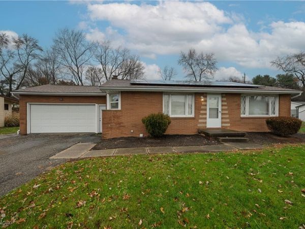 5355 Fulton Drive NW, Canton, OH 44718