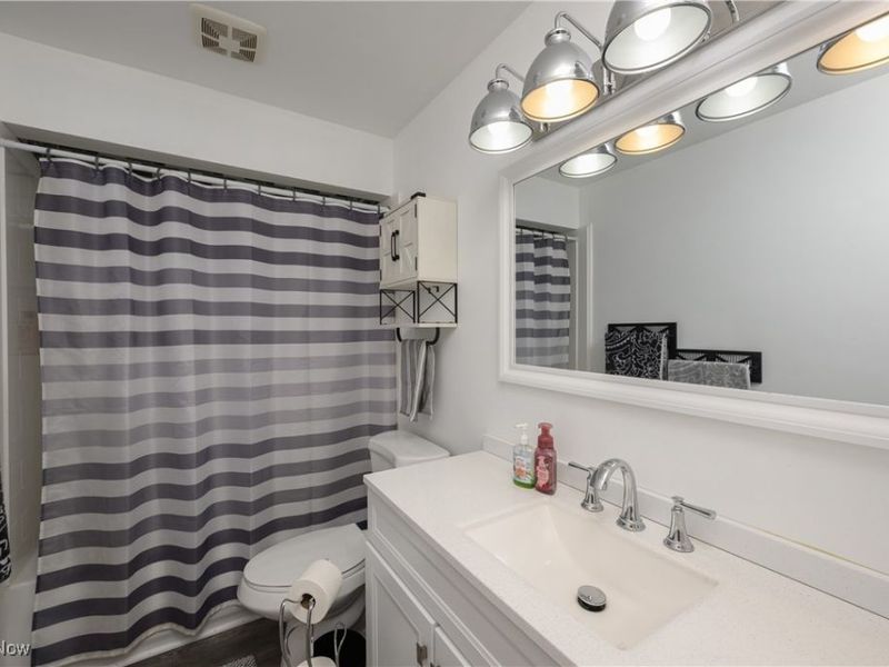 5355 Fulton Drive NW, Canton, OH 44718 Photo 15